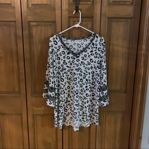 Leopard tunic sweatshirt